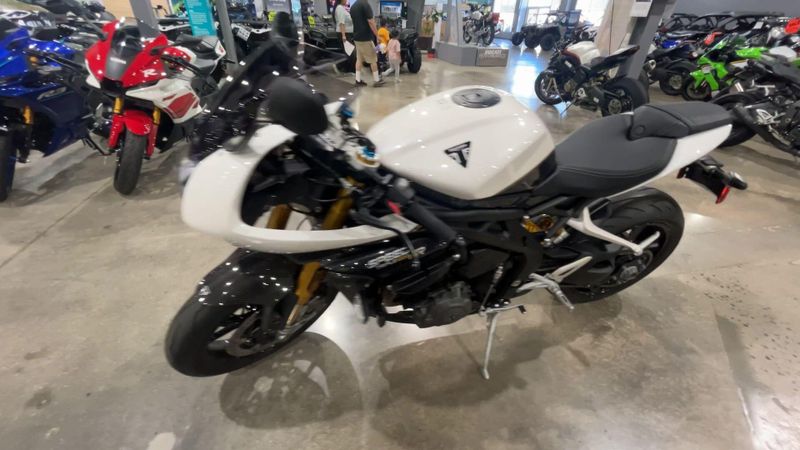 Used 2024 Triumph SPEED TRIPLE 1200 RR Image 5