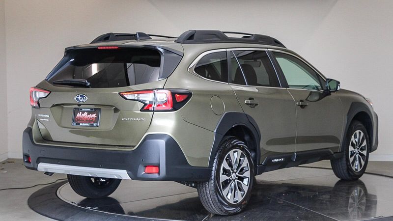 2025 Subaru Outback LimitedImage 4