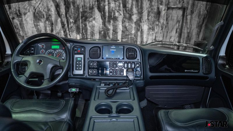 2016 Freightliner M2 106 Sport Chassis photo 15
