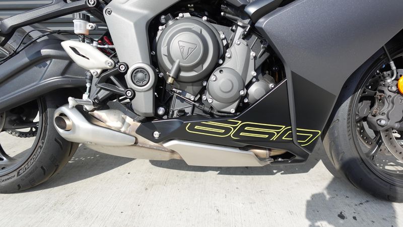 2025 Triumph Daytona 660 