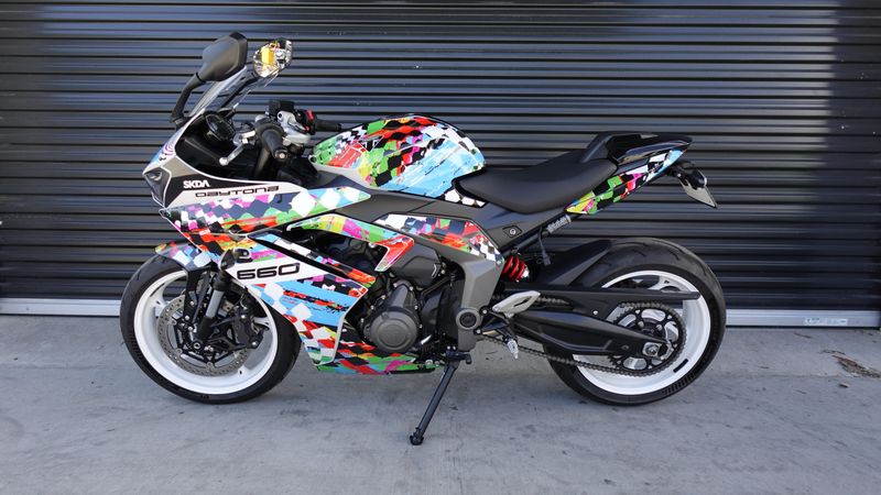 New 2025 Triumph DAYTONA 660 