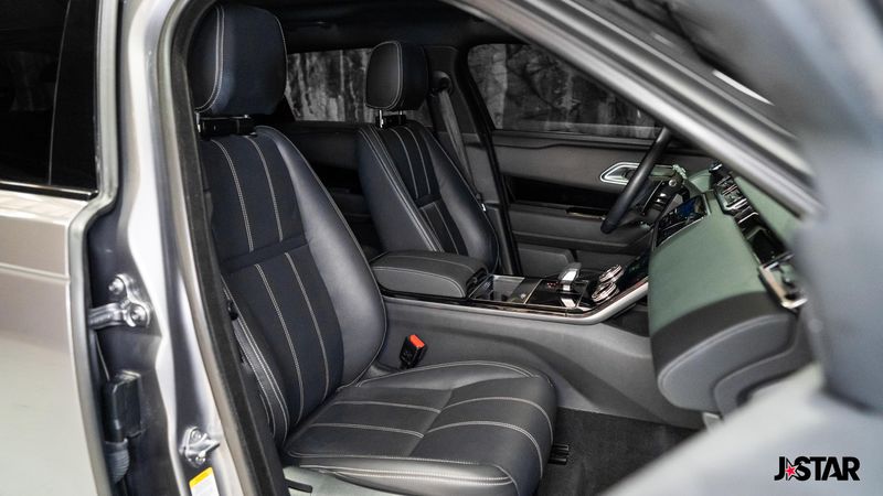 2023 Land Rover Range Rover Velar R-Dynamic S photo 10