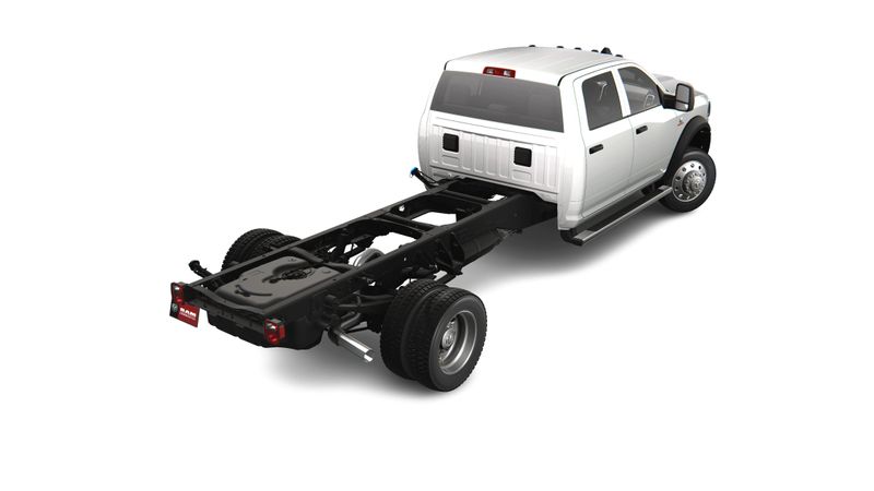 2024 RAM 5500 Tradesman Chassis Crew Cab 4x4 84