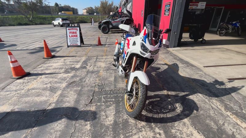New 2026 Honda AFRICA TWIN ADV SP ES Image 2