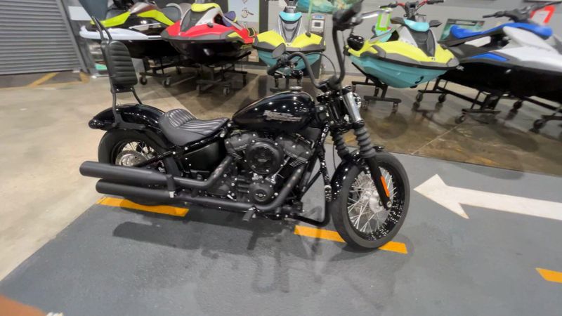 Used 2019 Harley-Davidson SOFT TAIL STREET BOB Image 9