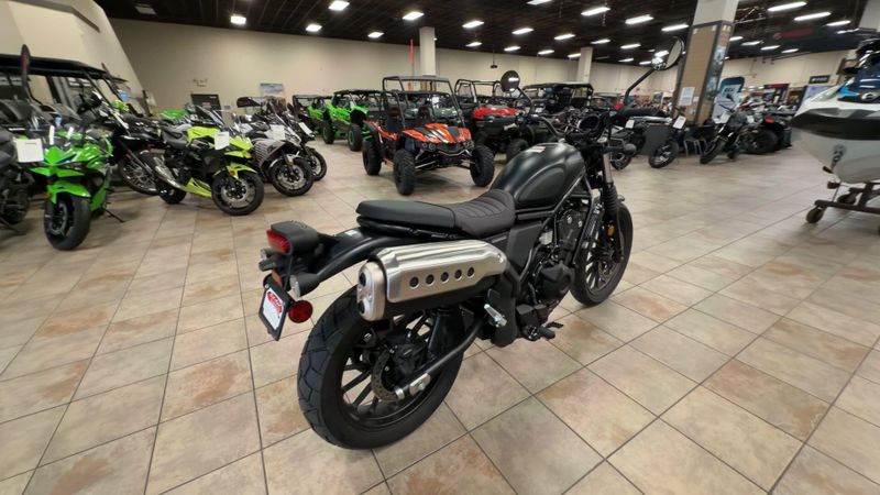 New 2026 Honda SCL500 Image 9