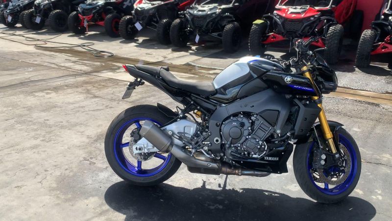 Used 2023 Yamaha MT-10 SP CA Image 5