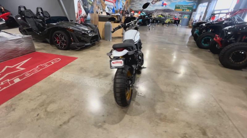 2021 Ducati SCRAMBLER DESERT SLED Image 7