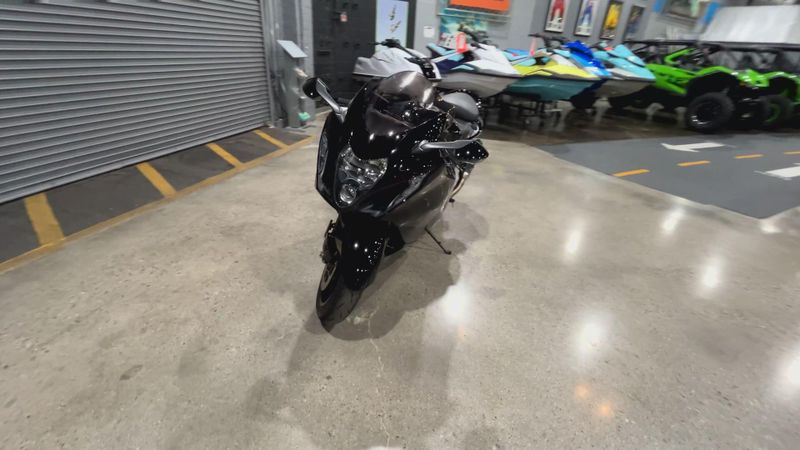 Used 2023 Suzuki Hayabusa Image 3