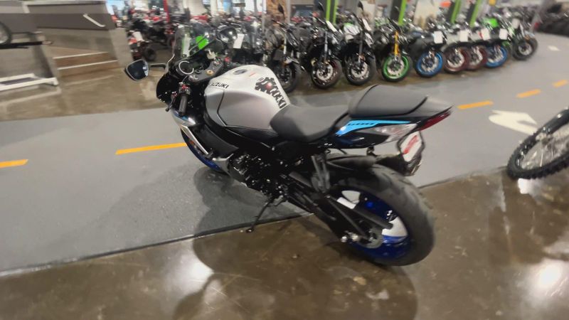 New 2026 Suzuki GSX-R600 Image 6