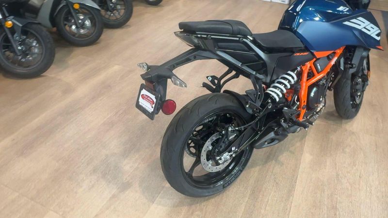 New 2026 KTM 390 DUKE Image 8