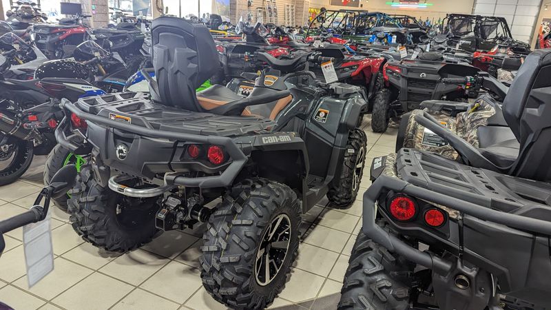 2024 Can-Am OUTLANDER MAX LIMITED 1000R STONE GRAYImage 9