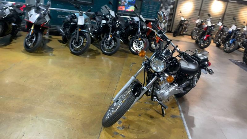 New 2025 Yamaha V STAR 250 Image 5