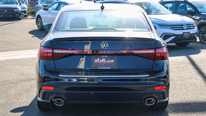 New 2025 Volkswagen Jetta GLI 2.0T AutobahnImage 3