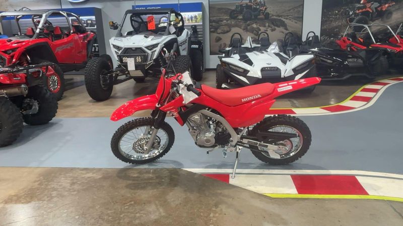 New 2027 Honda CRF125F Image 4