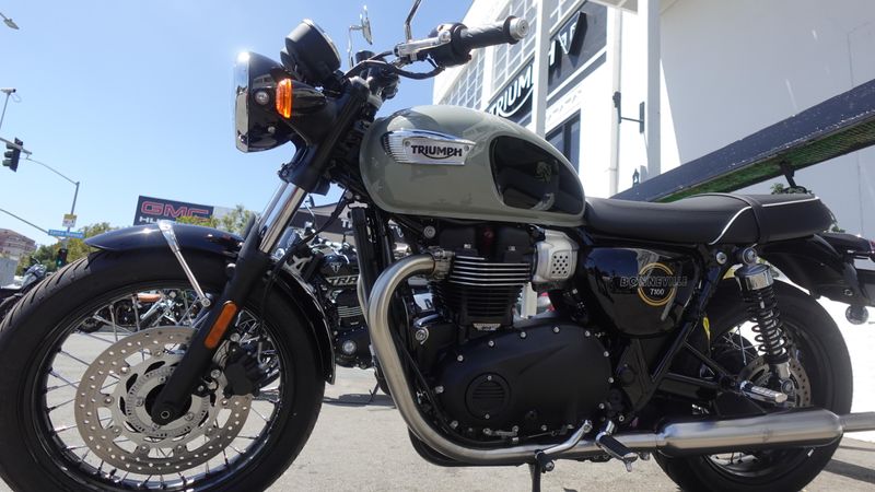 New 2026 Triumph Bonneville T100 