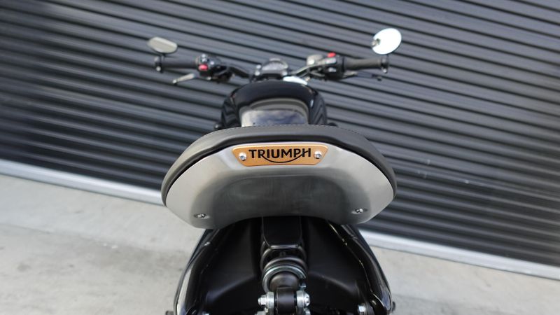 New 2025 Triumph Bonneville Bobber Base 