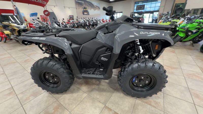 New 2026 Can-Am OUTLANDER DPS 500 Image 2