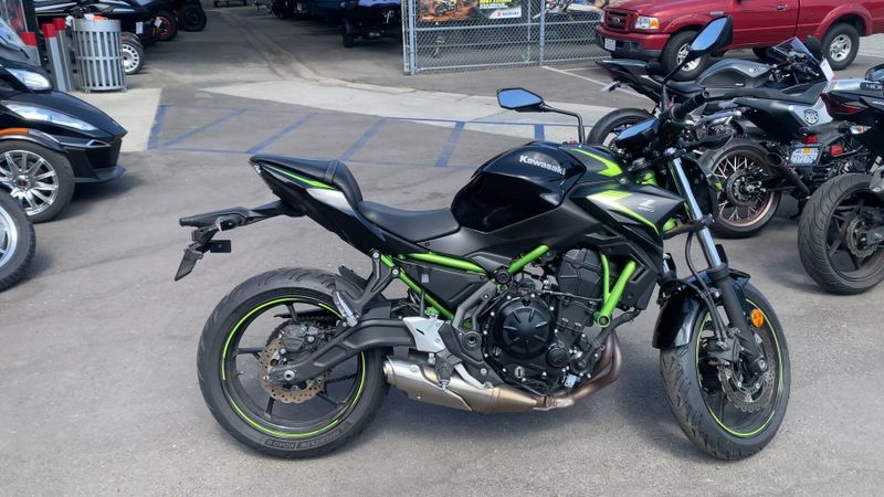 Used 2022 Kawasaki Z650 Image 8
