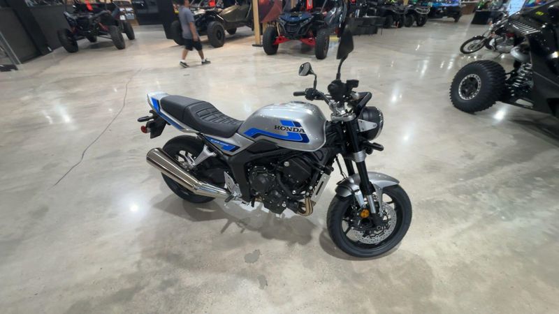 New 2026 Honda CB1000F Image 5