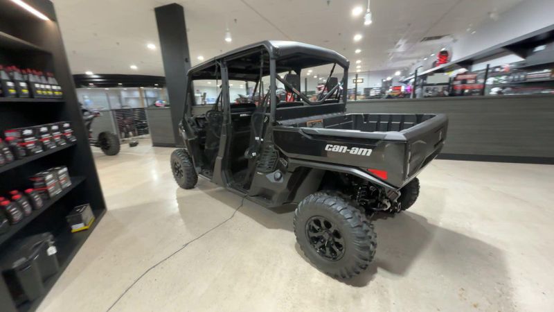 New 2026 Can-Am DEFENDER MAX XT HD11 WITH 10.25 IN. INFOTAINMENT Image 9