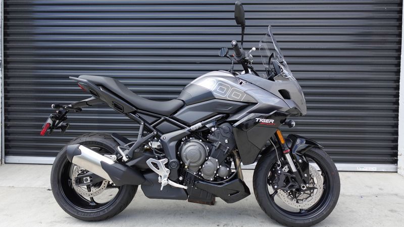 New 2025 Triumph Tiger Sport 800 
