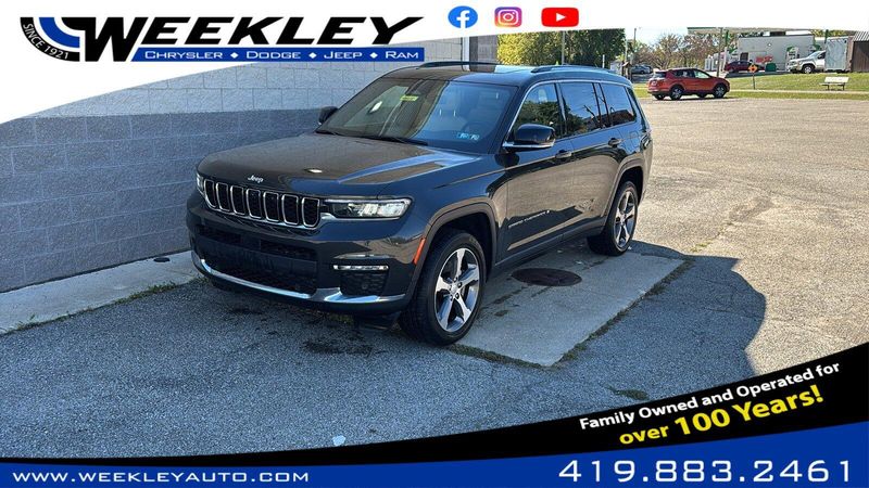 Used 2023 Jeep Grand Cherokee L LimitedImage 1