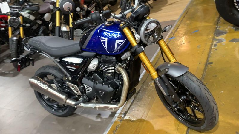 New 2025 Triumph SPEED 400 Image 4