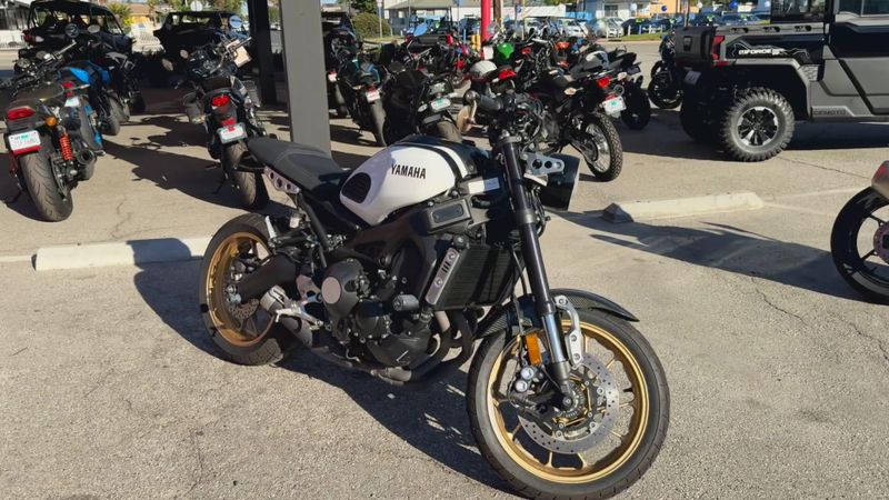 Used 2021 Yamaha XSR900 Image 2