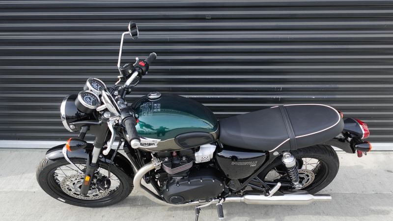 New 2024 Triumph Bonneville T100 Euro 5a Base