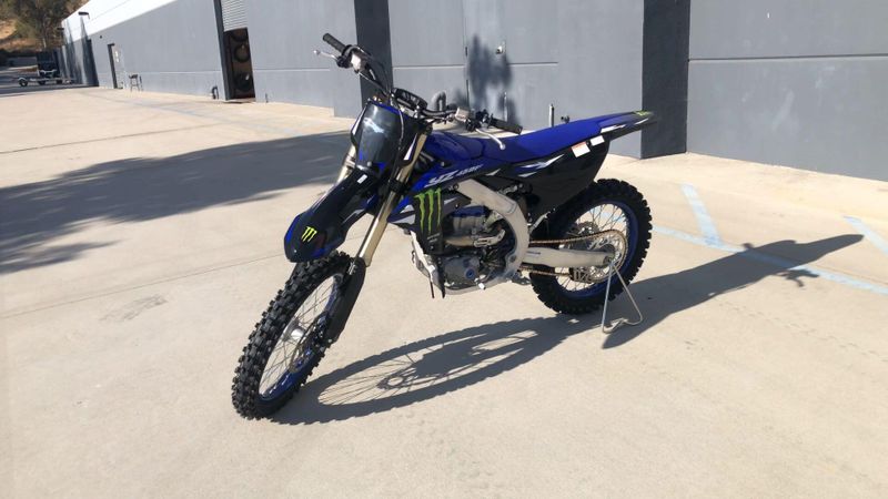 New 2027 Yamaha YZ450F Image 9