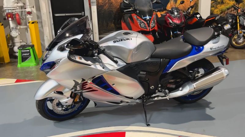 New 2025 Suzuki Hayabusa Image 8