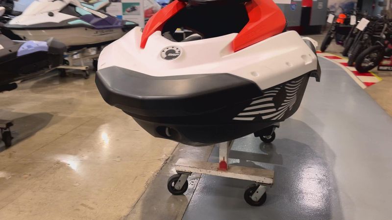 New 2025 Sea-Doo SPARK FOR 3 90 TRIXX (SOUND SYSTEM) Image 7