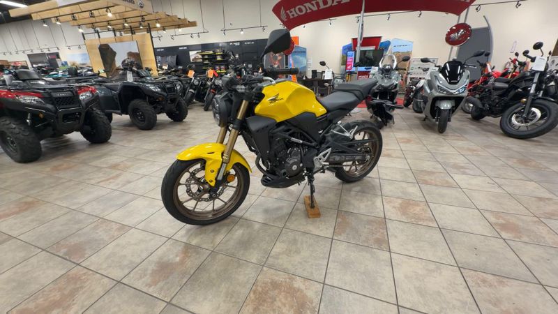 Used 2024 Honda CB300R ABS Image 5