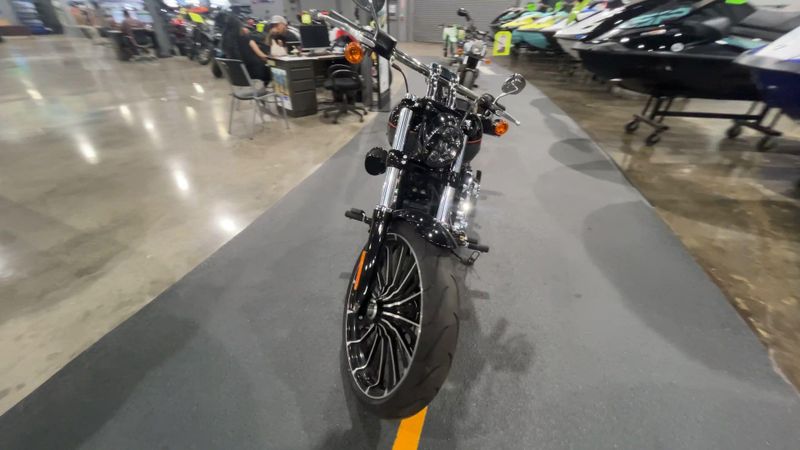Used 2024 Harley-Davidson Breakout Image 3