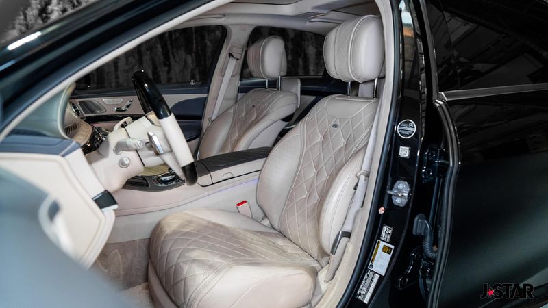 2019 Mercedes Benz S 560 photo 2