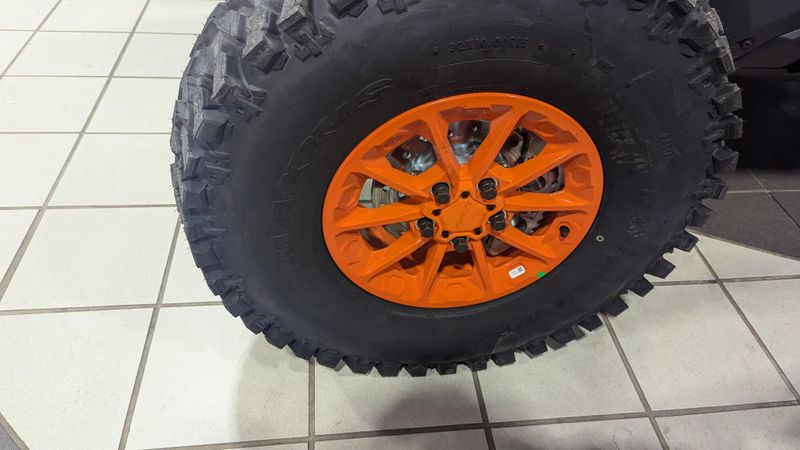 2025 Polaris RZR PRO S 4 ULTIMATE ORANGE RUST AND ZENITH BLUEImage 22