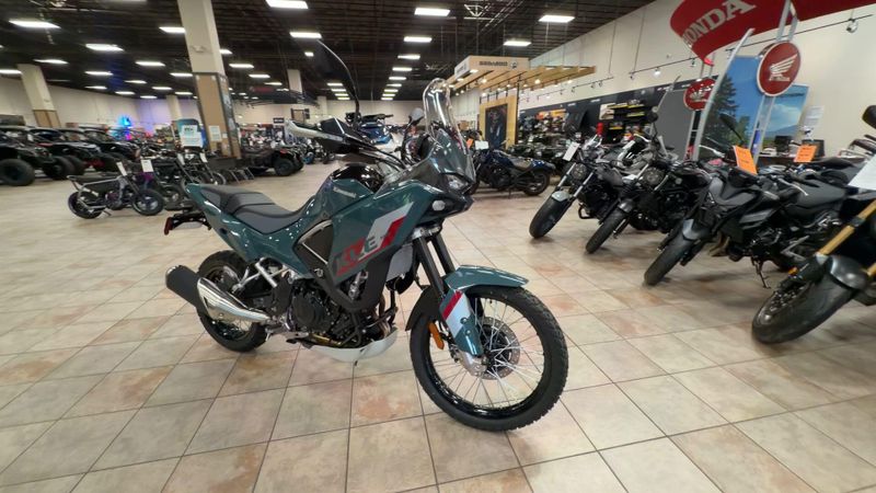 New 2026 Kawasaki KLE500 SE ABS Image 3