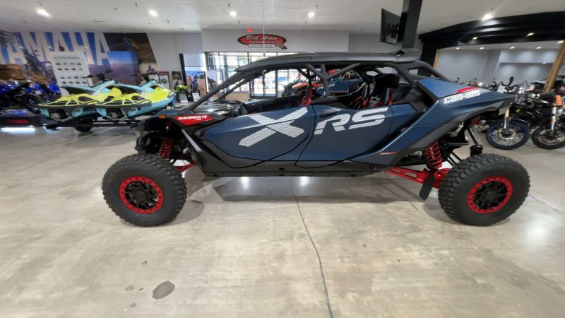 New 2026 Can-Am MAVERICK R MAX X RS 999T DCT Image 9