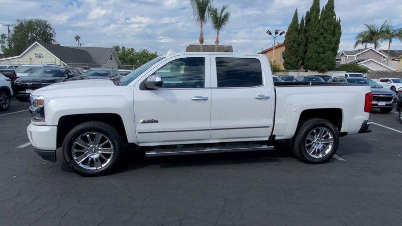 Used 2018 Chevrolet Silverado 1500 High CountryImage 6