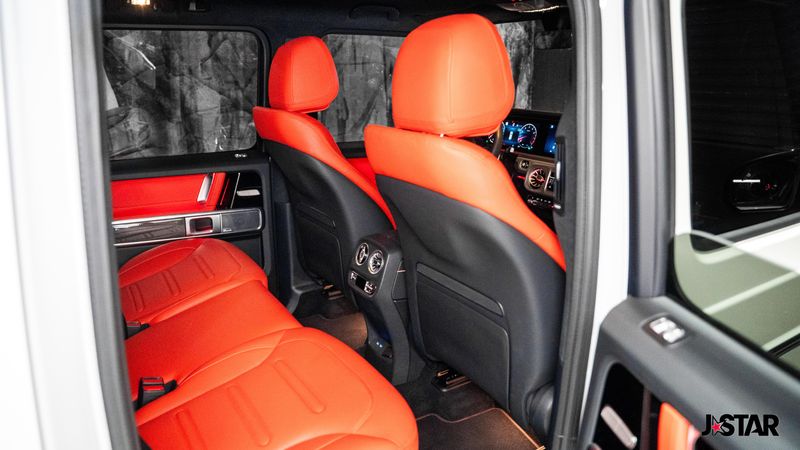 2025 Mercedes Benz G 550 photo 17