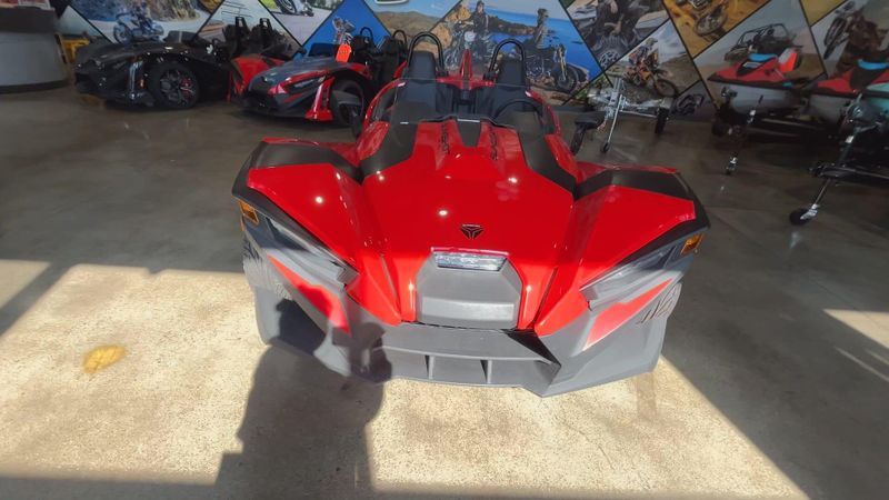 New 2025 Polaris SLINGSHOT S AUTODRIVE Image 3