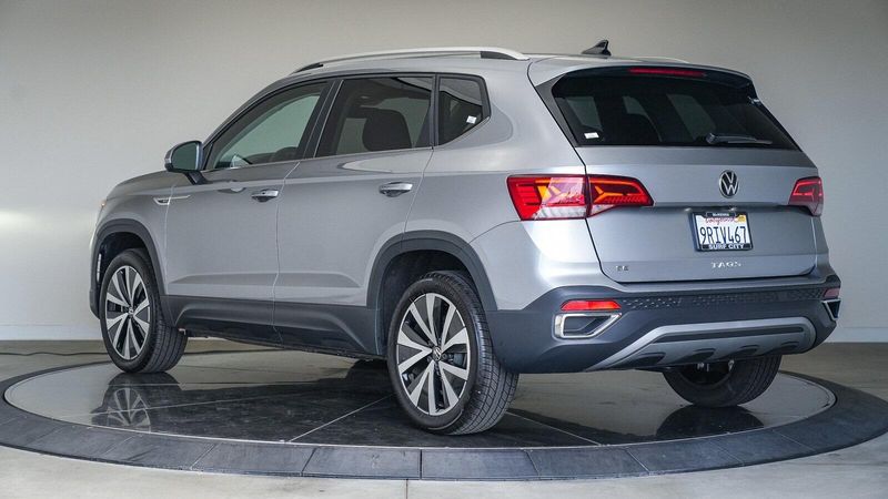 Used 2024 Volkswagen Taos 1.5T SEImage 2
