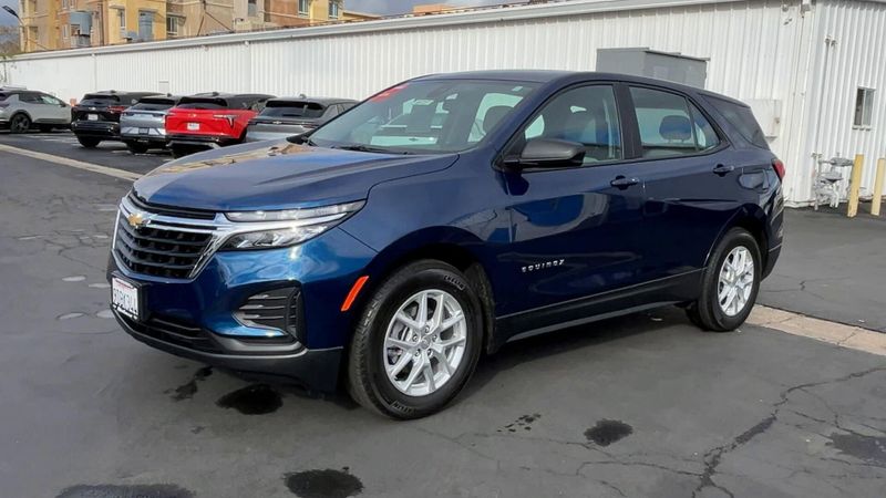 Used 2022 Chevrolet Equinox LSImage 5