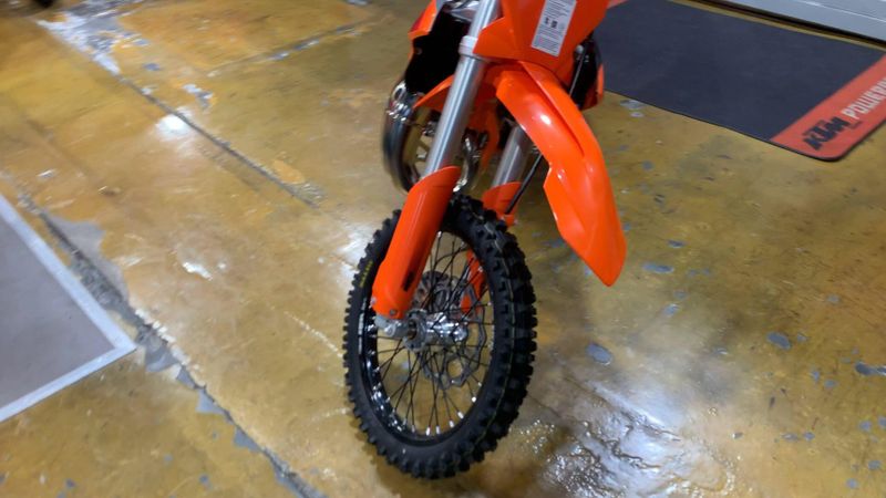 New 2025 KTM 85 SX 17&sol;14 Image 5