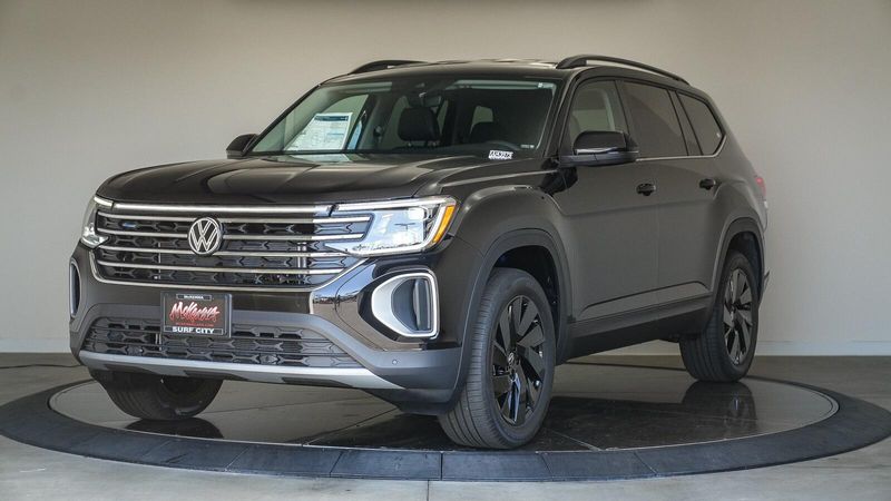 2025 Volkswagen Atlas 2.0T SE w/TechnologyImage 1
