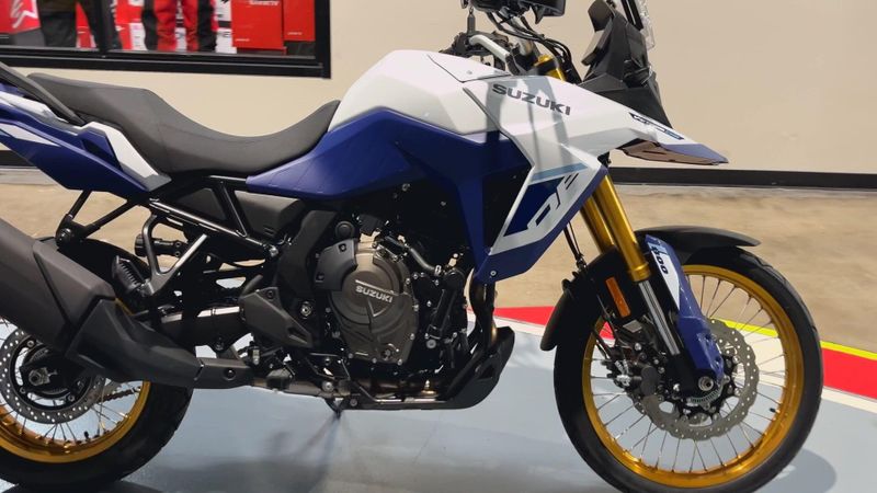 2024 Suzuki V-STROM 800DE Image 5