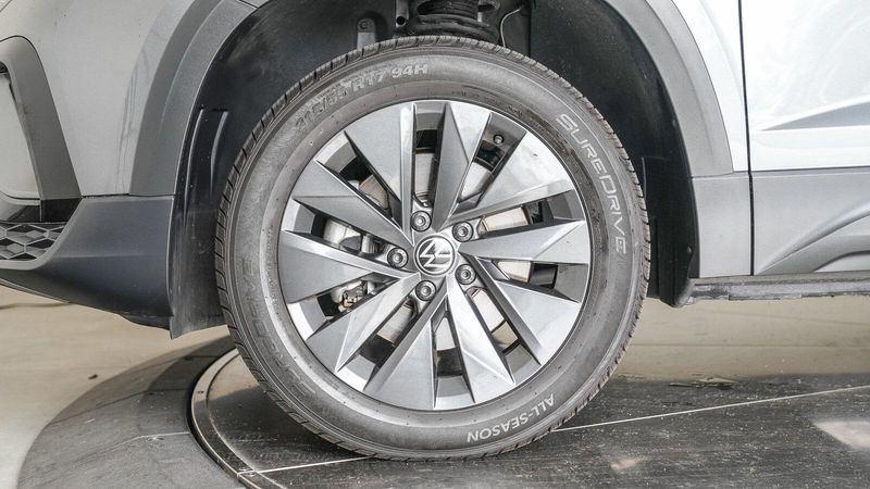 Used 2023 Volkswagen Taos 1.5T SImage 10