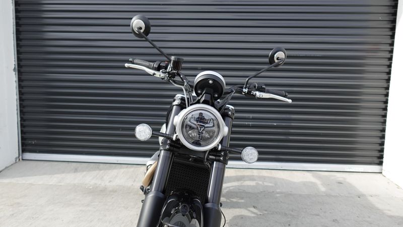 New 2025 Triumph Scrambler 1200 X 