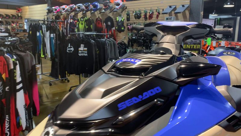 2025 Sea-Doo WAKE PRO 230 (SOUND SYSTEM) Image 4